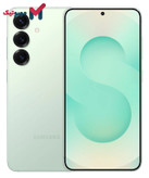 طراحی و رنگ سبز نعنایی ملایم گوشی Galaxy S25 Plus، از نمای جلو و پشت